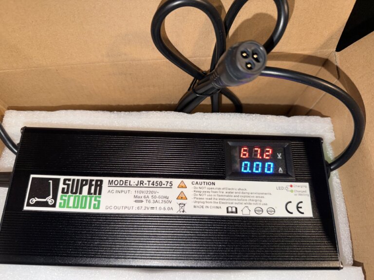 Super Charger - Variable Fast Charger (60V), IMG 7885