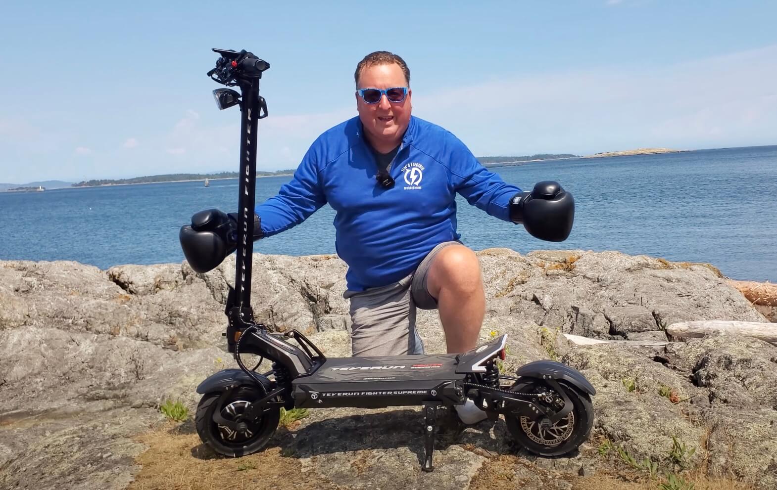 Tim's Electric Reviews the Teverun Fighter Supreme - Super Scoots